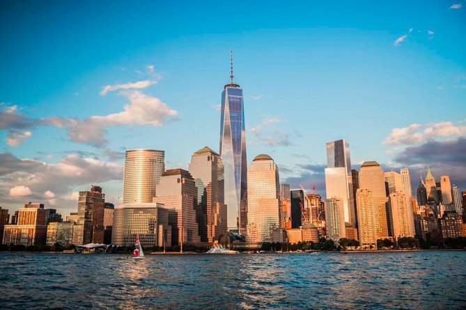 New York Sunset Schooner Cruise on the Hudson River - The Route: Manhattan, Brooklyn, and Liberty’s Close Encounters