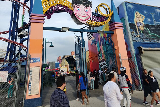 New York: THE BEST OF BROOKLYN - Strolling Along the Brooklyn Heights Promenade