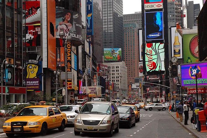 New York Tour by Subway and Bus with Private Guide - Key Points