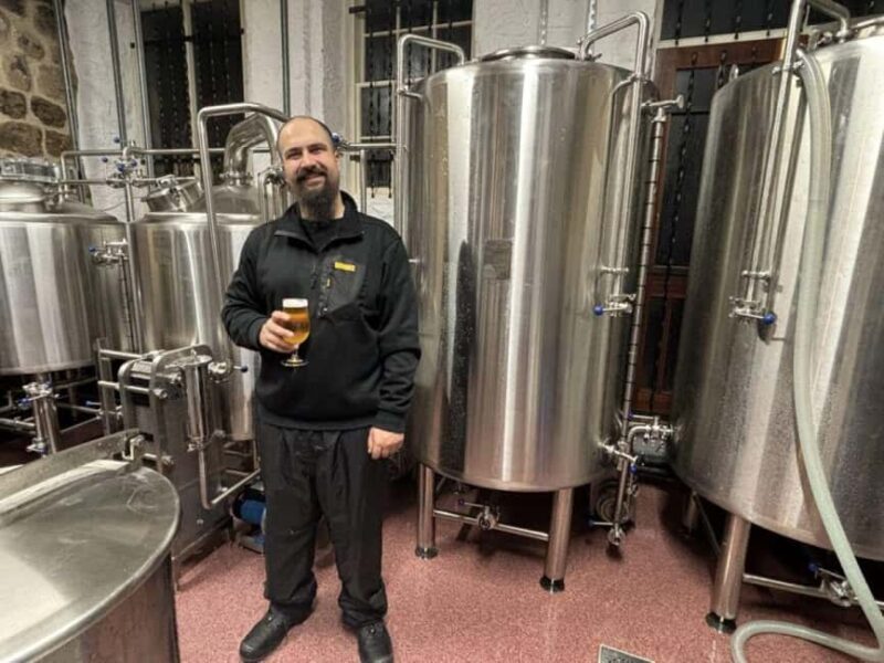 Newcastle: Brewery Tour, Lunch, and Beer Tasting - Discovering the Historic Blackfriars Friary and Brewery