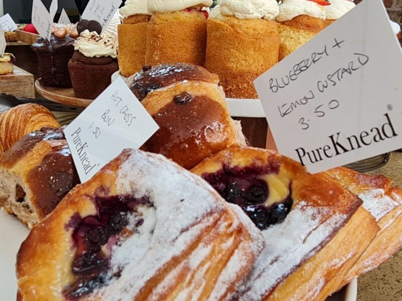 Newcastle: Grainger Town & Quayside Street Food Tour - Starting Point at Tickets Bar with Early Drinks Offer