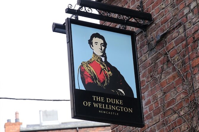 Newcastle Private Historic Pub Tour - Learning About Newcastle’s Cultural and Social Scene