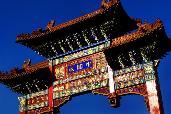 Newcastle's Art & Architecture Private Walking Tour - Exploring Newcastle Cathedral and the Historic Bessie Surtees House