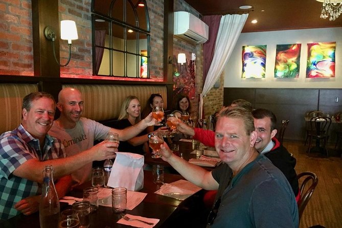 Newport Neighborhood Food Tour - Discovering Architecture and Cultural Landmarks