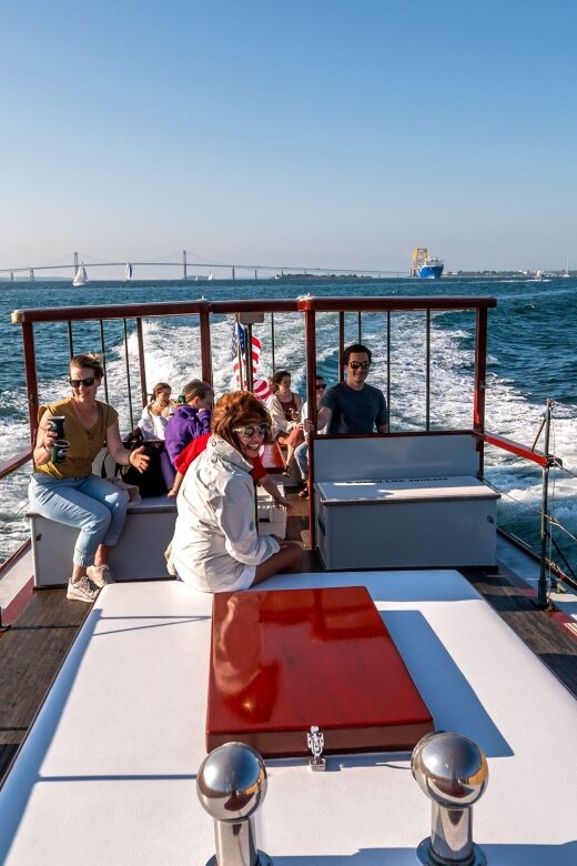 Newport: Sunset Cocktail Cruise - From the Dock to the Newport Shoreline