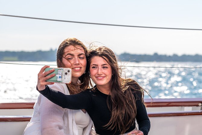 Newport Sunset Sail on Classic Sailboat - Discover the Newport Sunset Sail on a Classic Sailboat