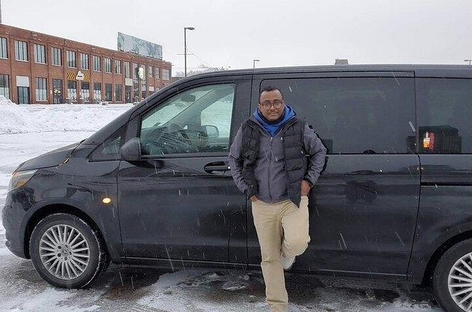 Niagara Elite-Small Group 7 guests: Cruise, Behind Falls, Skylon - Exploring Behind the Falls at Journey Behind the Falls