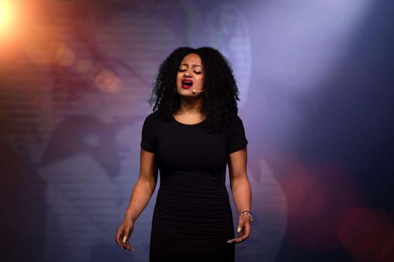 Niagara Falls, Canada: Canadiana - The Musical Ticket - What Songs and Artists Are Portrayed?