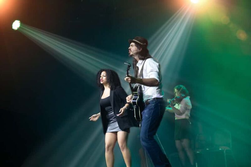 Niagara Falls, Canada: Canadiana - The Musical Ticket - How This Experience Compares to Other Niagara Attractions