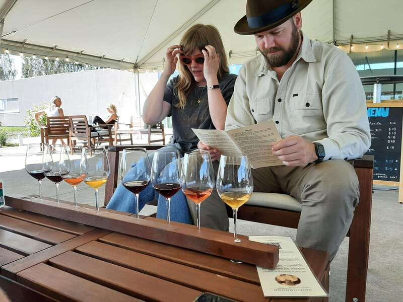 Niagara Falls, Canada: Escarpment Boutique Wine Tour - Explore Niagara Escarpments Tailored Boutique Wine Tour in Canada