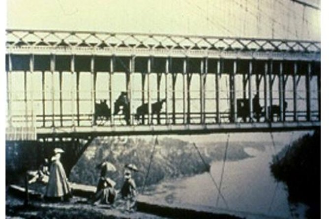 Niagara Falls Canada - Harriet Tubman UGRR Tour - The Role of Guides in Period Dress and Storytelling