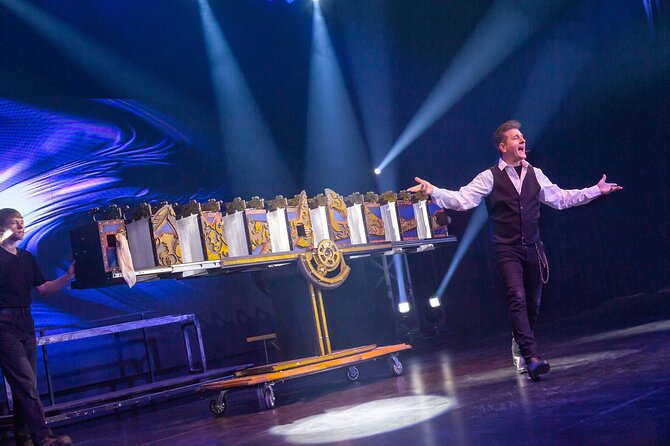 Niagara Falls, Canada: Wild Magic Show Ticket - The Wild Magic Show: A Vegas-Style Performance in Niagara Falls