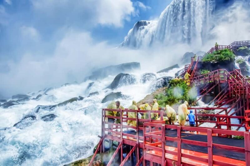 Niagara Falls: Canadian Side Day Trip with Maid of The Mist - Visiting Niagara Falls from the US: The Canadian Side Highlights