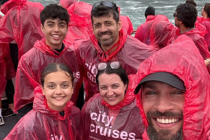 Niagara Falls Cruise and Scenic Walking Tour - Scenic Walk Past Panoramic Viewpoints of American and Bridal Veil Falls