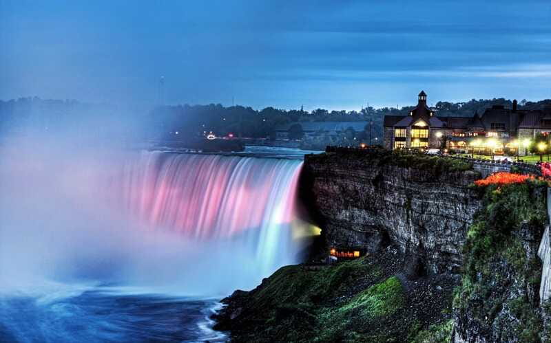 Niagara Falls: Day & Night Tour with Boat Ride and Dinner - Controlling the Illumination and Watching the Fireworks