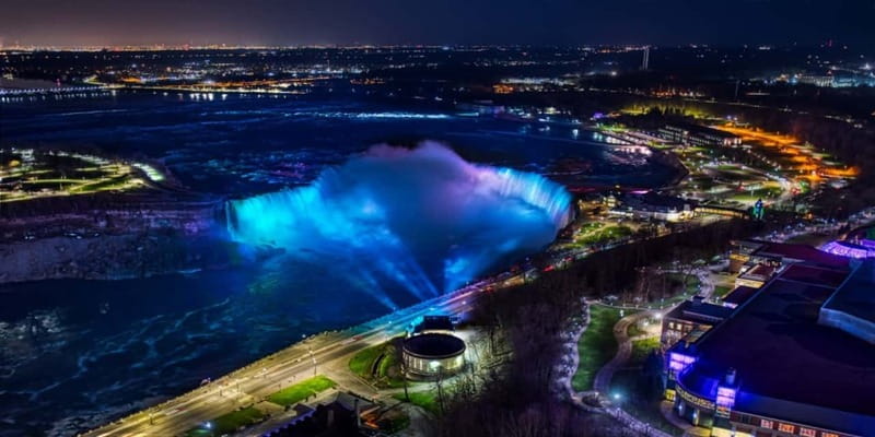 Niagara Falls: Guided Night Tour w/ Dinner & Hotel Transfer - Timing and Pacing of the Tour