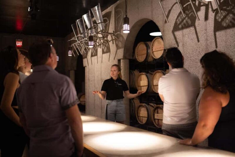Niagara Falls: Guided Winery Tour with Tastings & Pickup - Convenient Pickup and Return Transportation