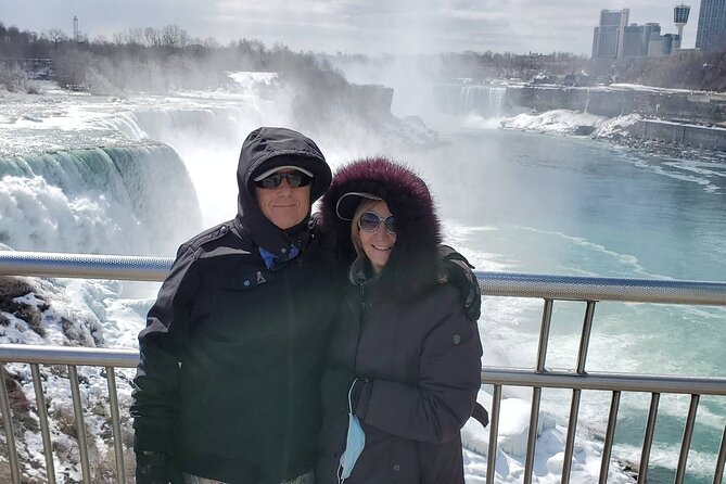 Niagara Falls NY small group Winter Wonderland Tour - Guide Quality and Guest Interactions