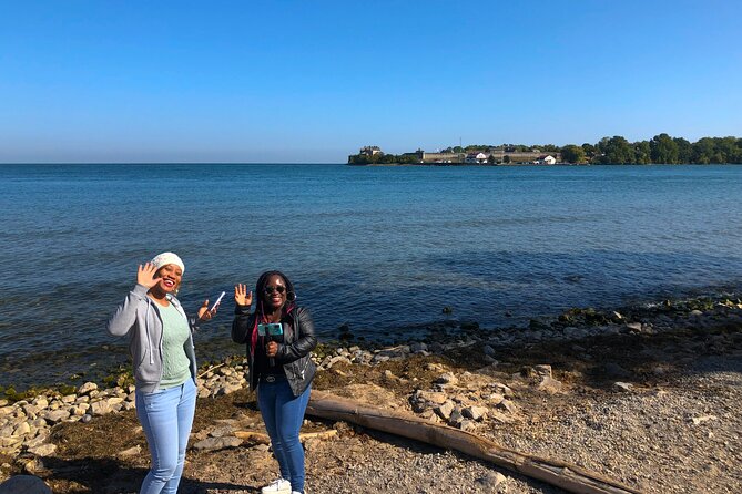 Niagara Falls One Day Sightseeing Tour from Toronto - The Iconic Niagara Falls and Boat Ride