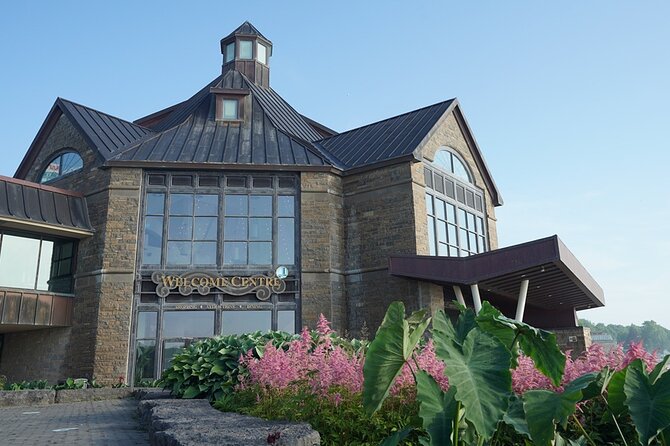 Niagara Falls Pass: 5 Iconic Attractions, WEGO Bus & Audio Guide - Use of the WEGO Bus and Falls Incline Railway