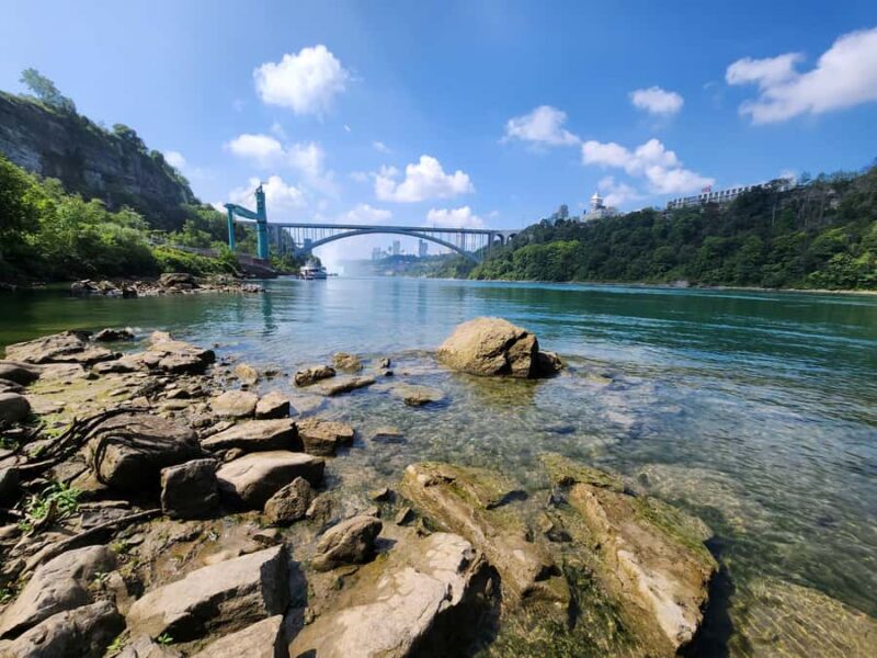 Niagara Falls: Private Sunset Walking Tour - Nikola Tesla Monument and Its Significance