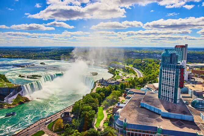 Niagara Falls Self-Guided Driving Audio Tour from Toronto - Tasting in Canada’s Oldest Wine Region