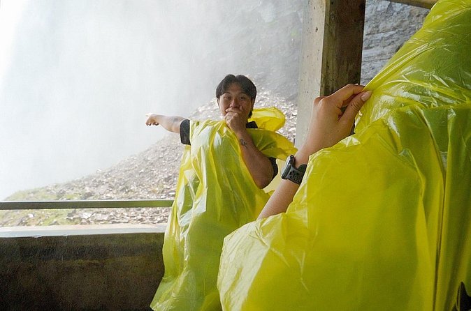 Niagara Falls Tour With Journey Behind the Falls & Boat Cruise - Descending into the Bedrock at Journey Behind the Falls