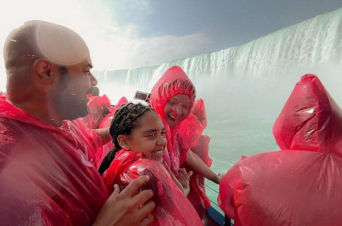 Niagara Falls Tour With Journey Behind the Falls & Boat Cruise - Practical Tips and Considerations