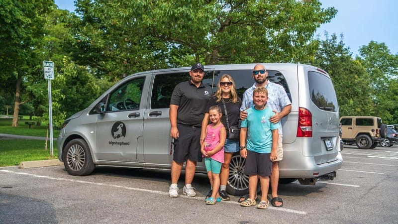 Niagara Falls: USA/Canada Tour with Boat Cruise and Lunch - Who Should Consider This Niagara Falls Tour