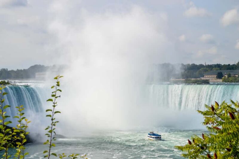 Niagara Falls USA: Cave of the Winds & Maid of the Mist Ride - The Scenic Stop at Whirlpool State Park