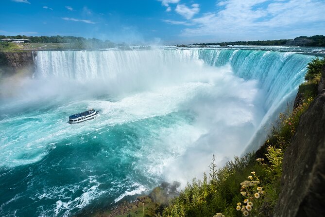 Niagara Falls USA Tour: Boat Ride, Cave, Light Show & Fireworks - Observing the Entire Niagara Falls System