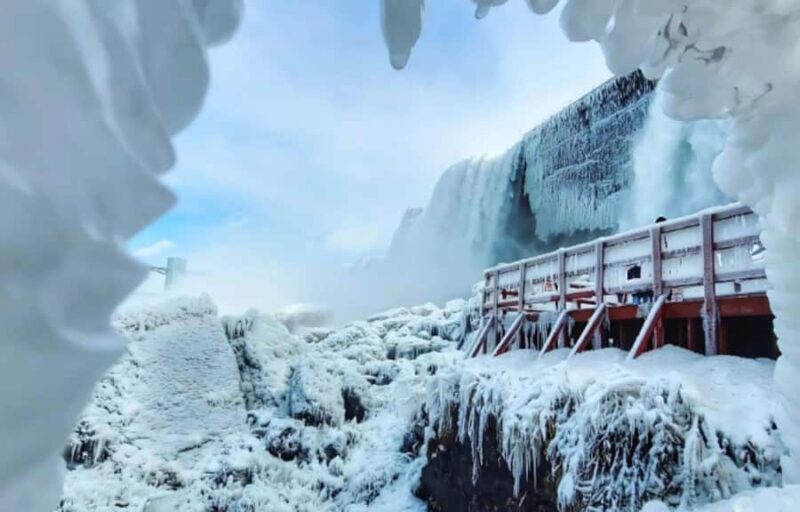 Niagara Falls USA: Winter Wonder Tour - Experience the Power and Beauty of Niagara Falls in Winter