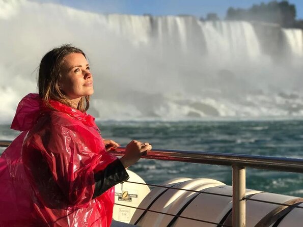 Niagara Falls Walking Tour with Boat Cruise Eco Experience - Scenic Stroll Along Niagara Parkway with Viewpoints