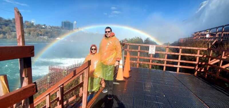 Niagara Falls Winter Wonderland Tour - Tour Pacing and Group Size