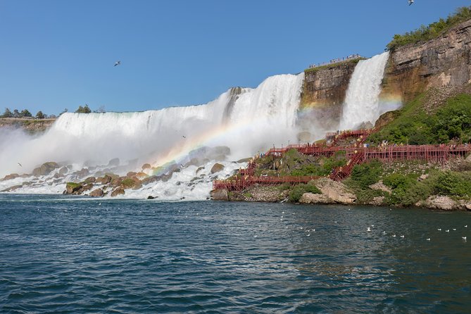 Niagara Falls with Outlet Shopping, 2-Day Tour from NYC - Shopping at Pocono Premium Outlets