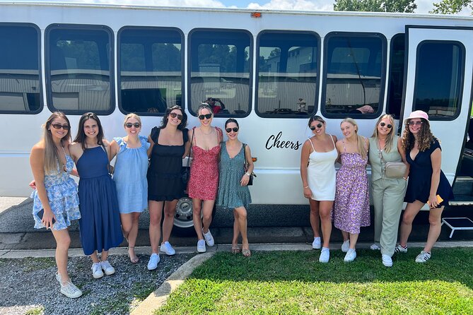 Niagara-on-the-Lake Early Afternoon Wine, Cheese and Spirits Tour - Discover the Niagara-on-the-Lake Early Afternoon Wine, Cheese and Spirits Tour