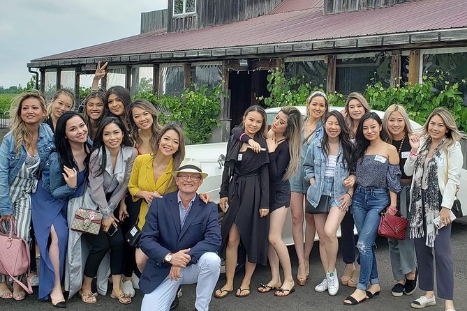 Niagara-on-the-Lake Small Group Wine Tour with Picnic Lunch - Niagara-on-the-Lake Small Group Wine Tour with Picnic Lunch Starts with Convenient Pickup