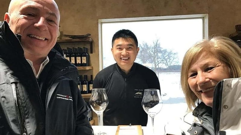 Niagara-on-the-Lake: Sunset Wine Tour with Dinner - Expert Guides Who Know the Region and Its Wines