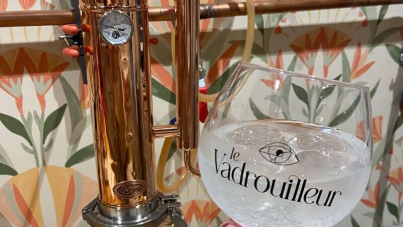 Nice: Craft your own gin with a master - 2 people - Creating Your Own Gin: From Selection to Distillation