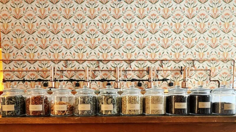 Nice: Craft your own gin with a master - 2 people - Practical Details: Booking, Group Size, and Accessibility