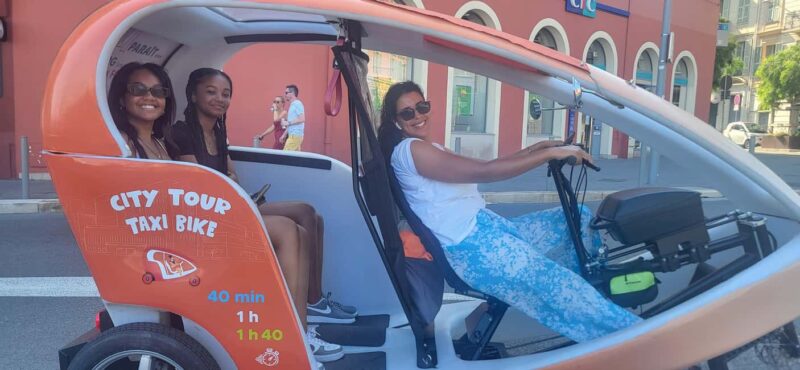 Nice : Visite guidée privé 40min en pouss pouss électrique. - Discover Nice in Comfort on a 40-Minute Electric Pedicab Tour