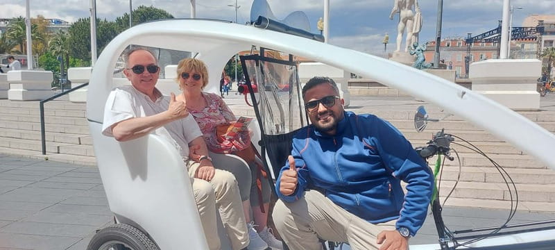 Nice : Visite guidée privé 40min en pouss pouss électrique. - What Sets This Tour Apart from Similar Options