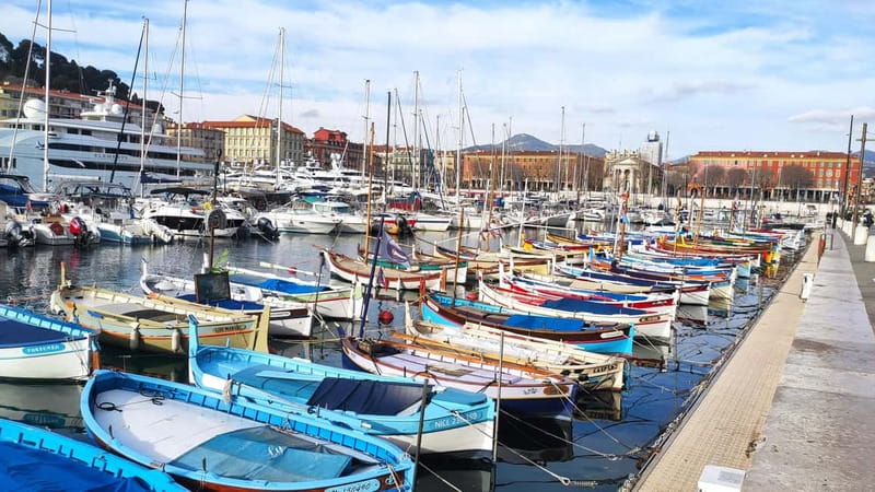 Nice: Walking Tour of Port Lympia & Antiques District - Savoring the Best Socca in Nice