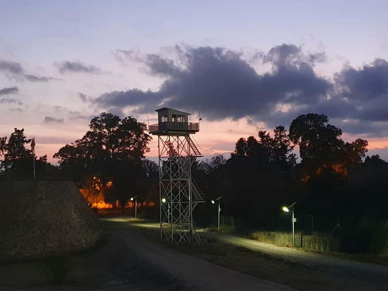 Nicosia: Green Line and Buffer Zone Guided Tour - Booking Details and Flexibility
