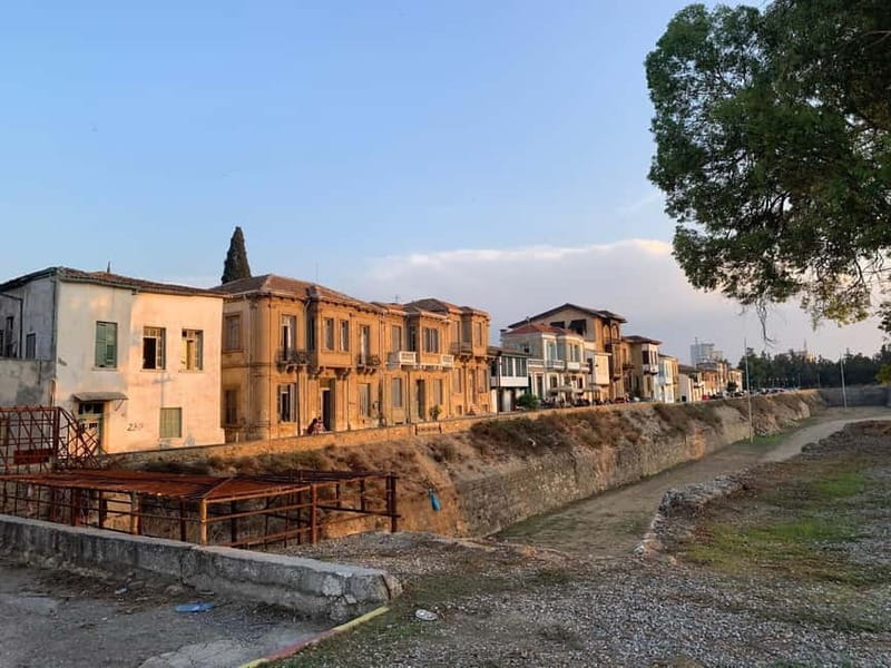 Nicosia: Last Divided City, Tour combining South & North - Discover Nicosia’s Unique Divided Landscape