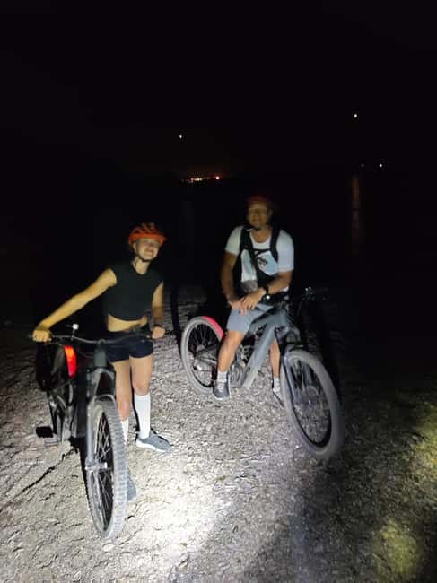Night e-bike tour in Capoliveri with a musical experience on the beach - Exploring the Ripalte Estate at Night
