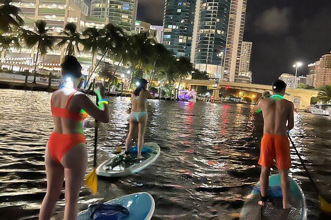 Night on Paddleboard Under the Lights Experience in Fort Lauderdale - The Group Size and Booking in Advance