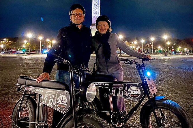 Night / Sunset Tour of Paris in Electric Bike - Group Experience and Guided Commentary
