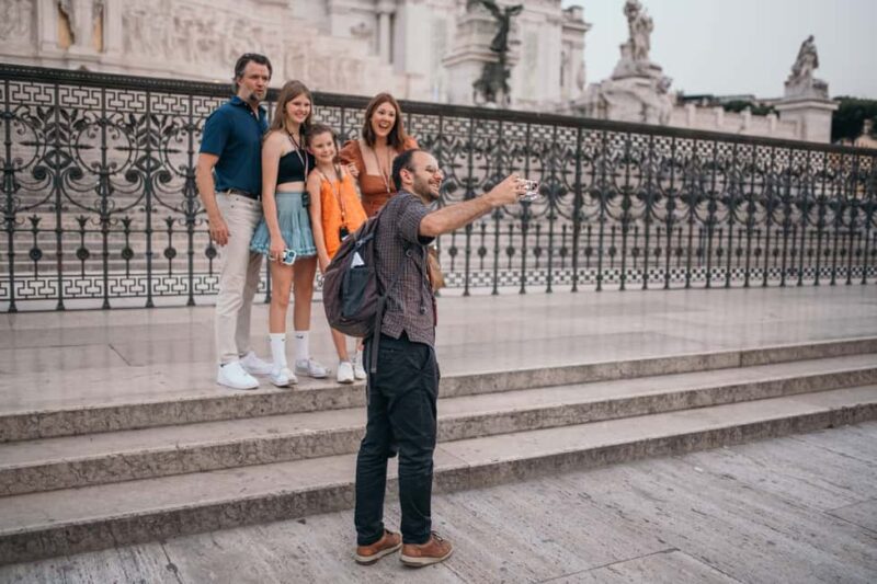 Night tour of Rome - 2.5 hrs walking under the Roman sky - Key Points