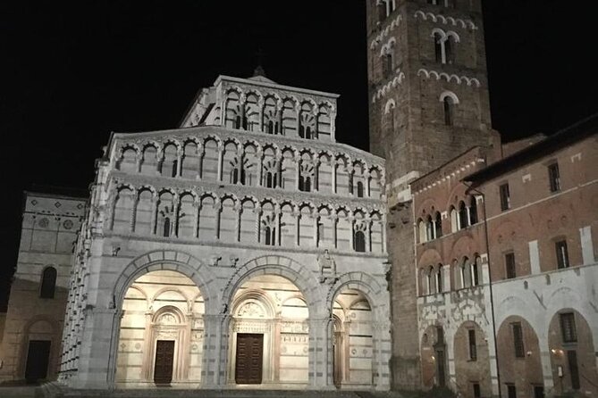 Night Walking Tour in Lucca - Piazza Anfiteatro’s Night Charm